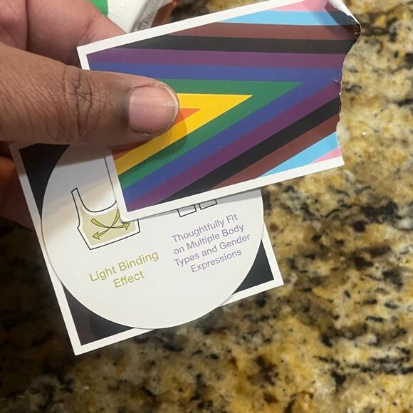 NEW Target Pride Rainbow Checkered Sports Bra 2X Pride Festival Yoga Activewear - Picture 5 of 5